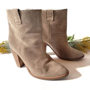 Aquatalia Flo Tan Suede Waterproof Boots Size 9